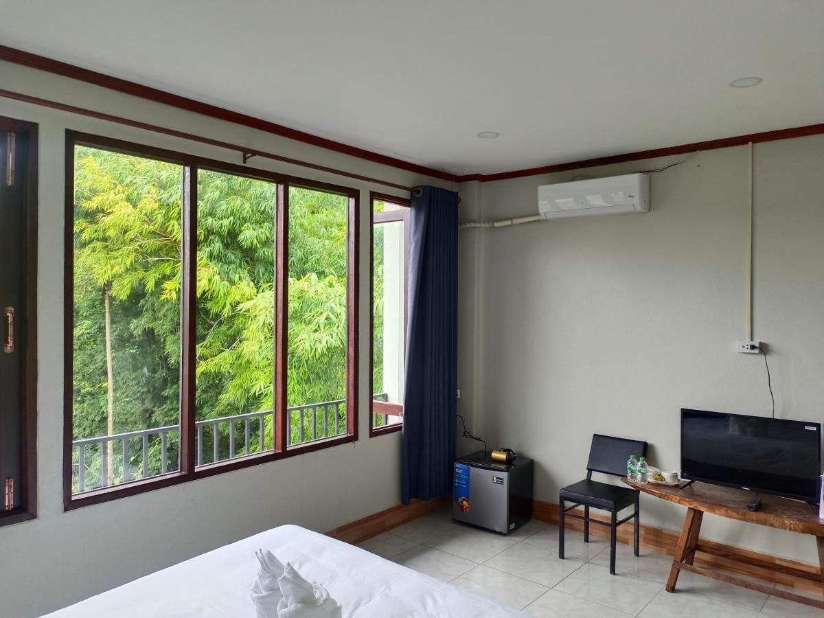 Vang Vieng Champa Hotel Exteriör bild