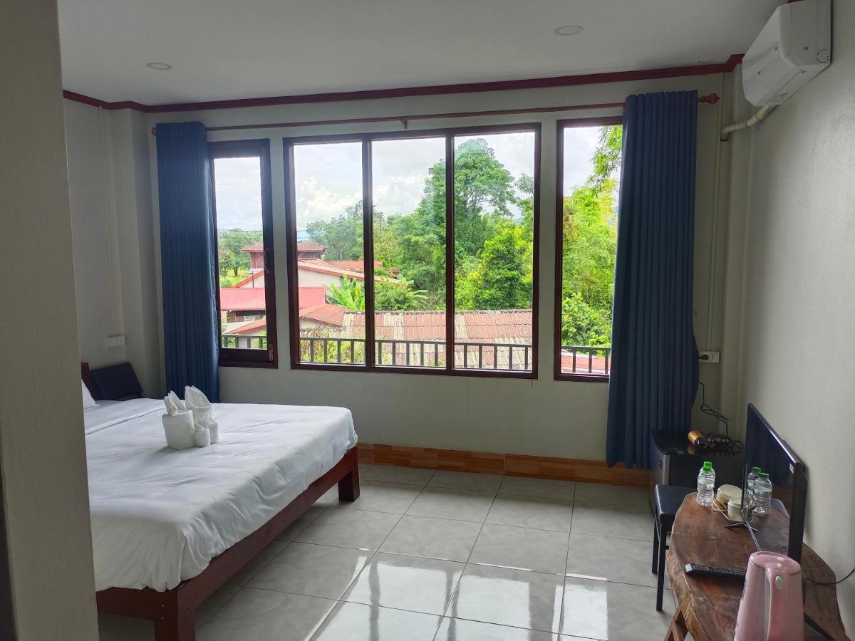 Vang Vieng Champa Hotel Exteriör bild