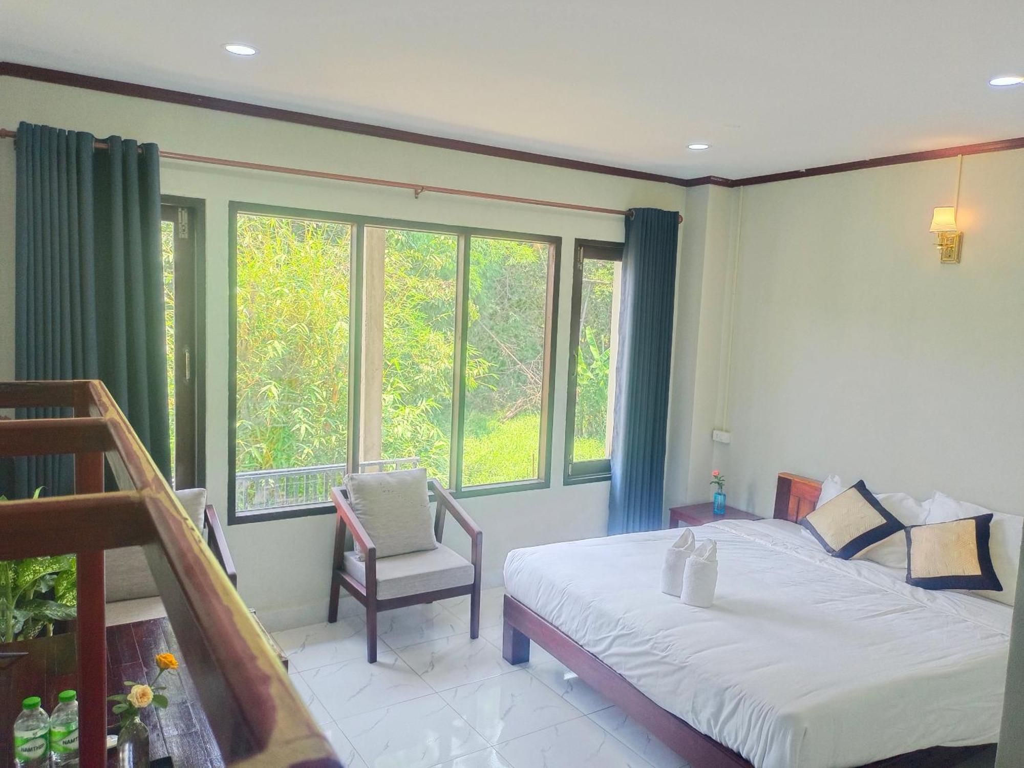 Vang Vieng Champa Hotel Exteriör bild