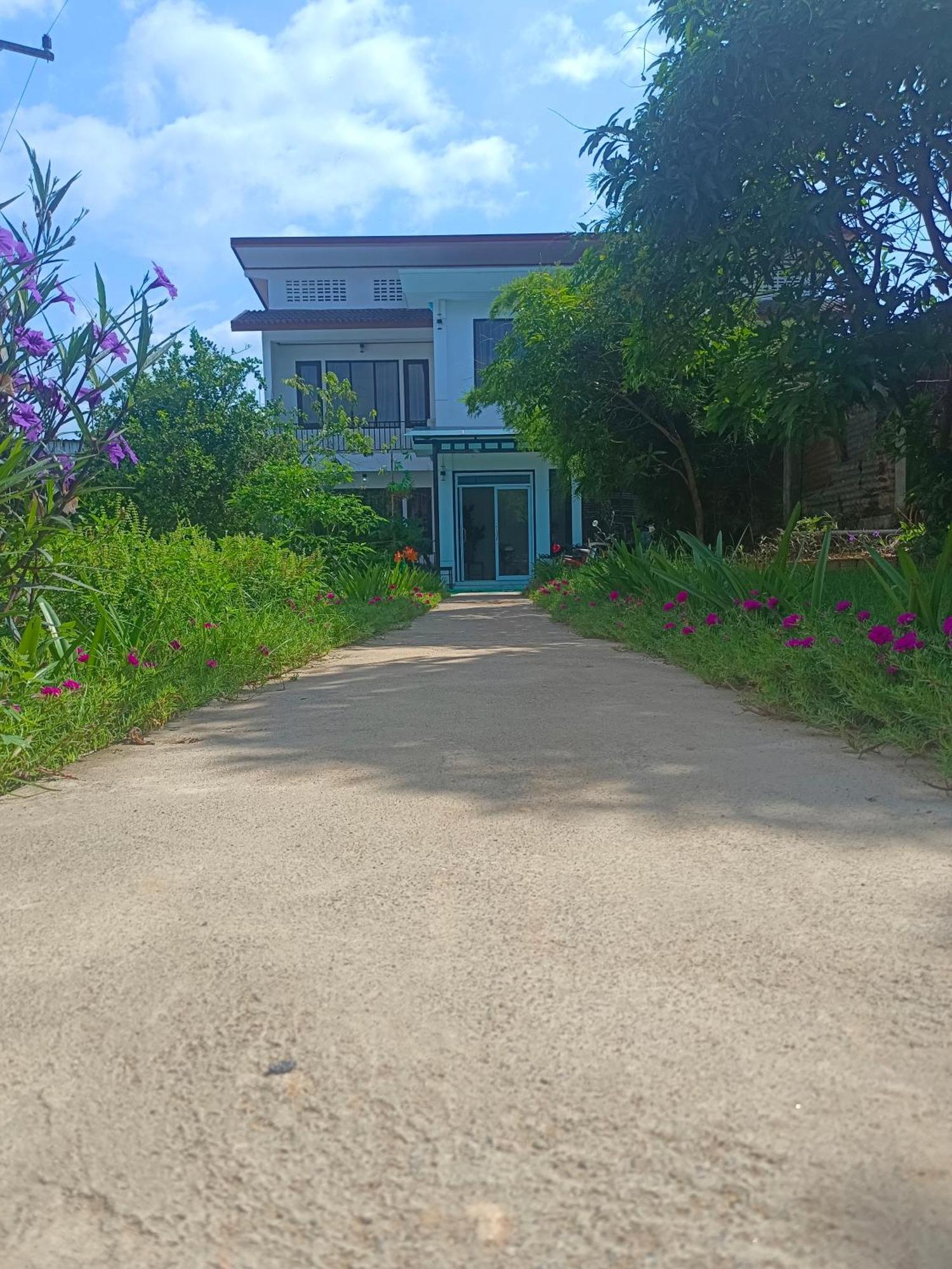 Vang Vieng Champa Hotel Exteriör bild