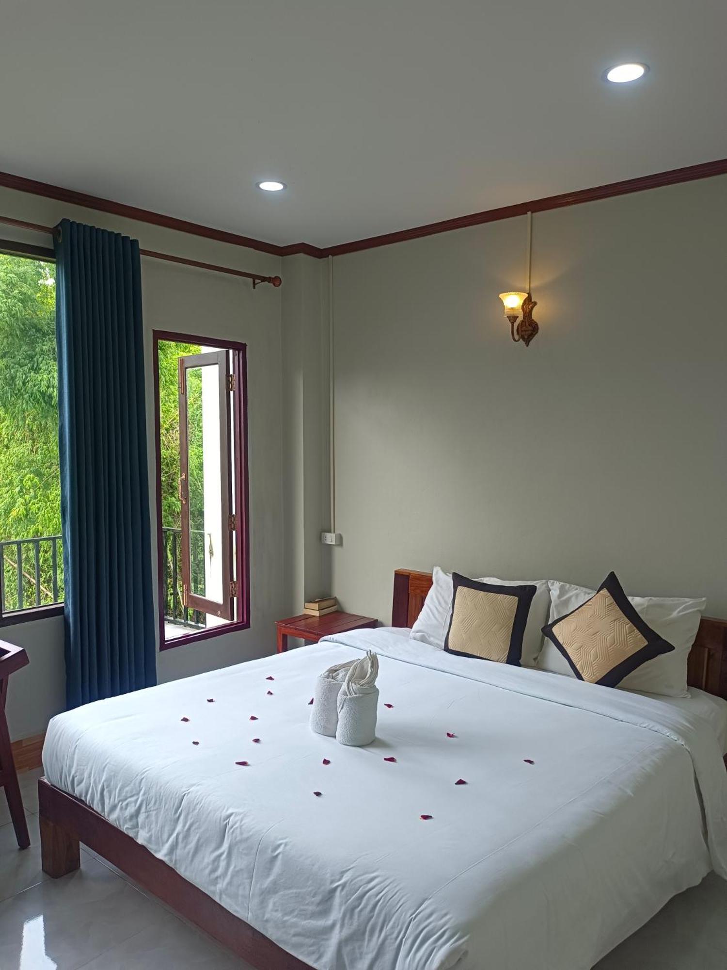 Vang Vieng Champa Hotel Exteriör bild