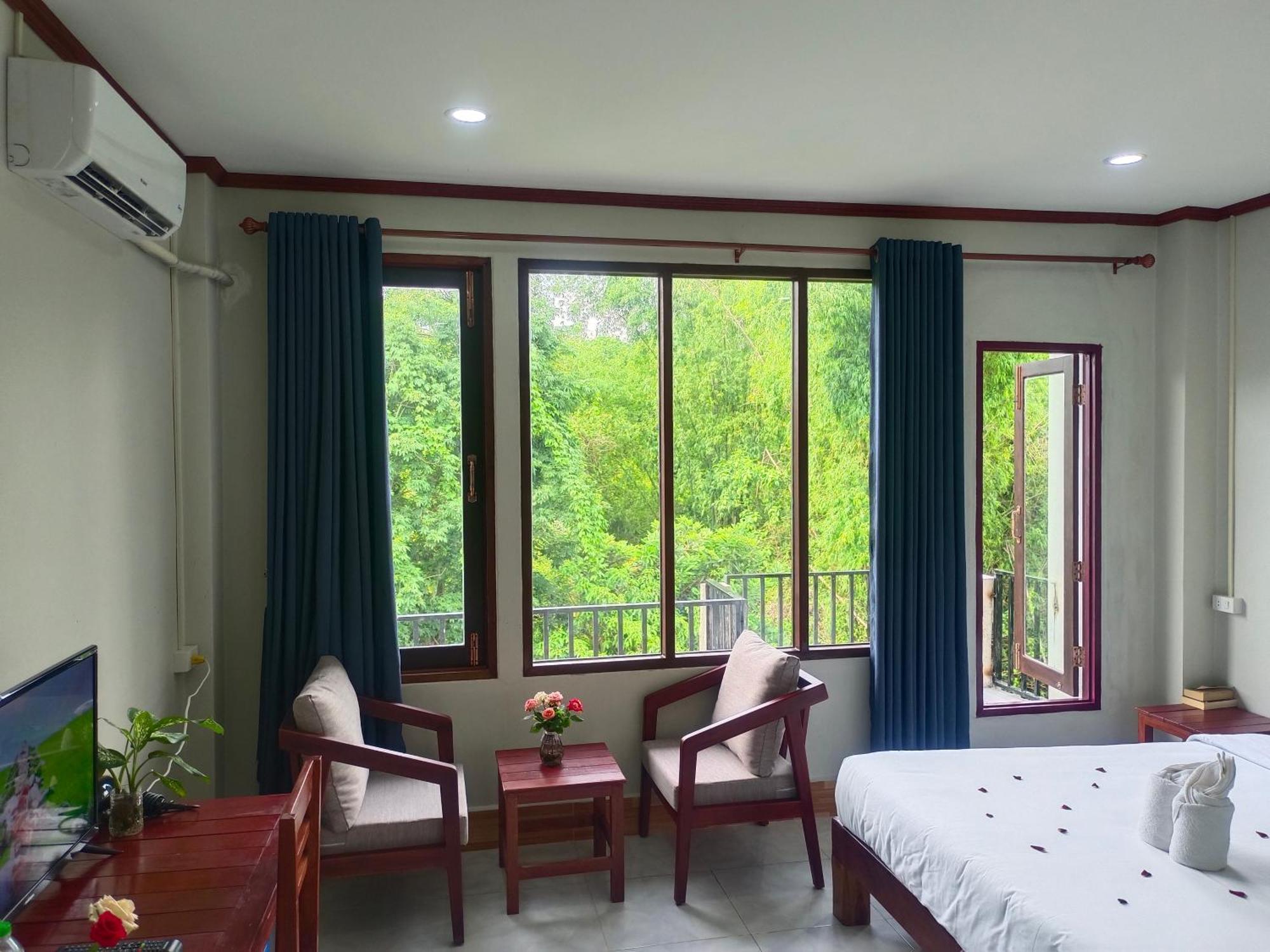 Vang Vieng Champa Hotel Exteriör bild
