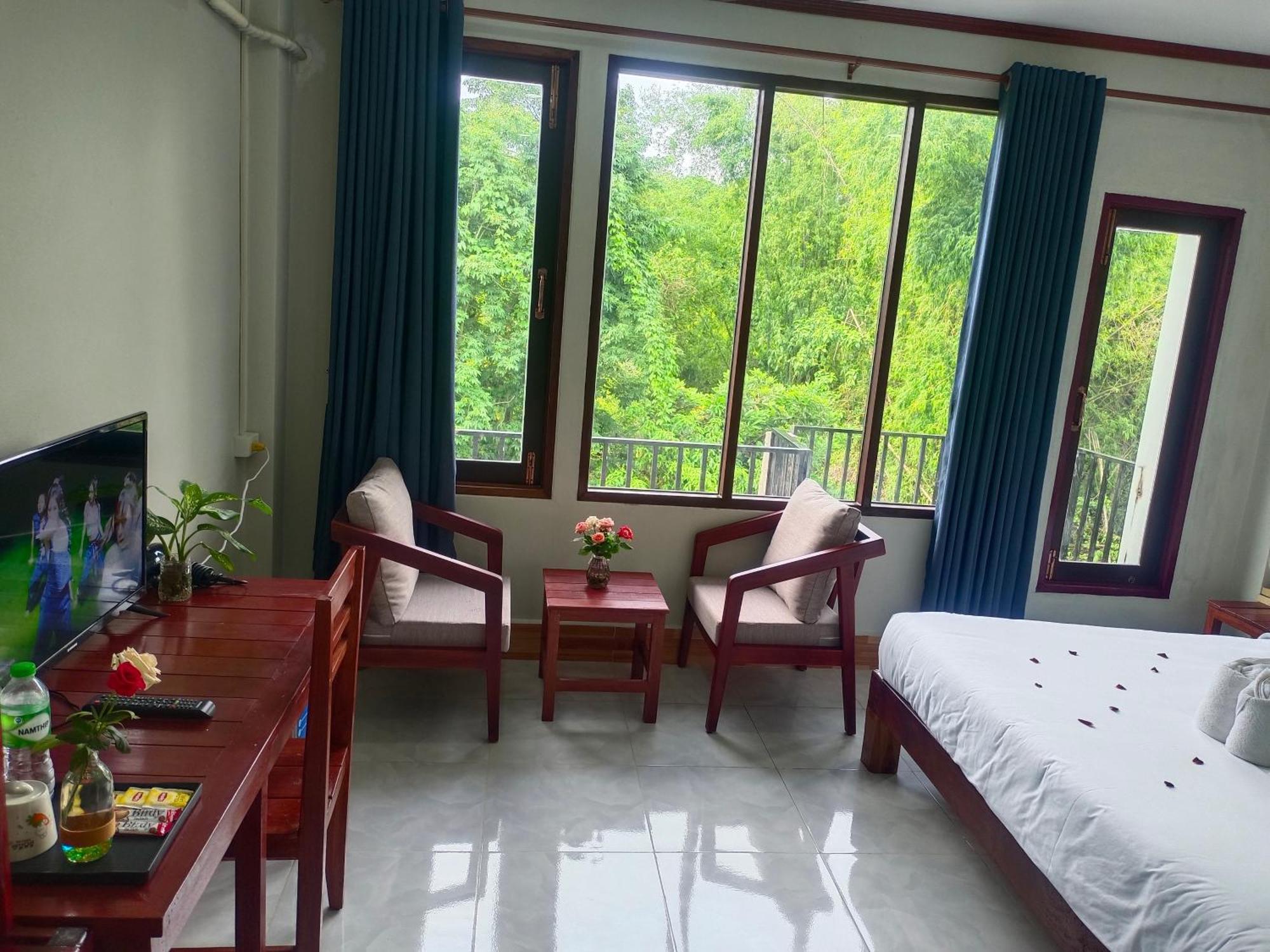 Vang Vieng Champa Hotel Exteriör bild